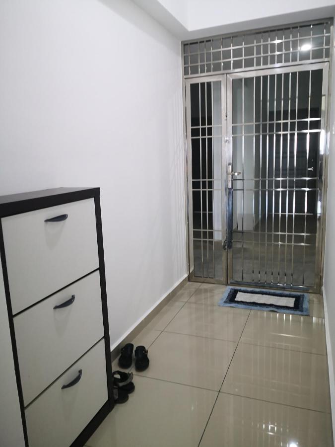Coco Homestay 旅人の家@The Venus Sitiawan Perak Exteriér fotografie