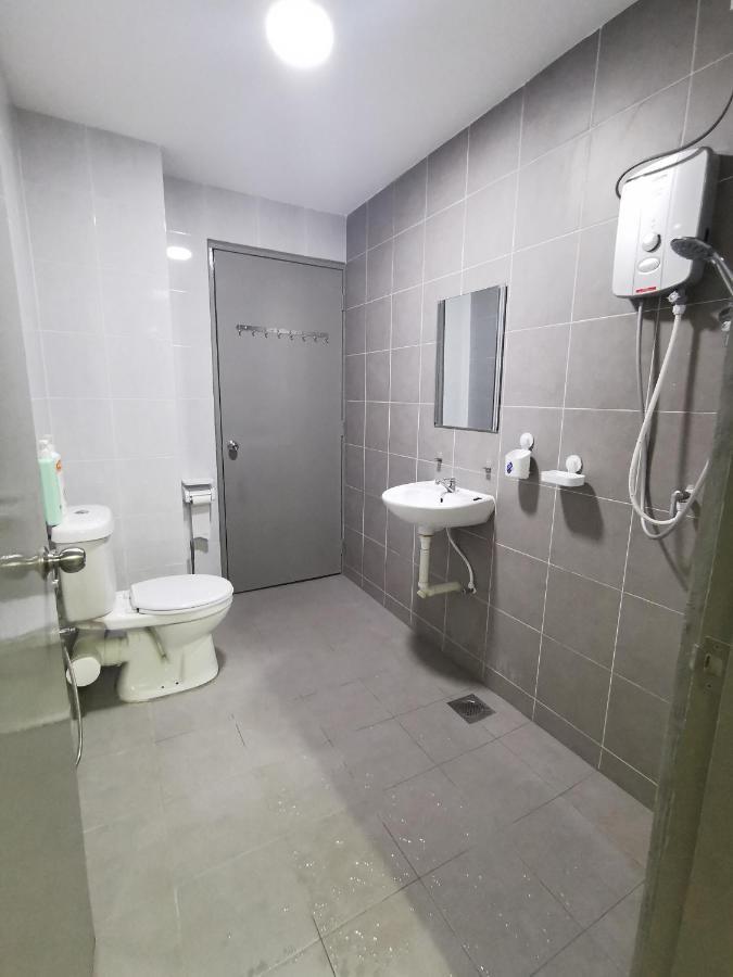 Coco Homestay 旅人の家@The Venus Sitiawan Perak Exteriér fotografie